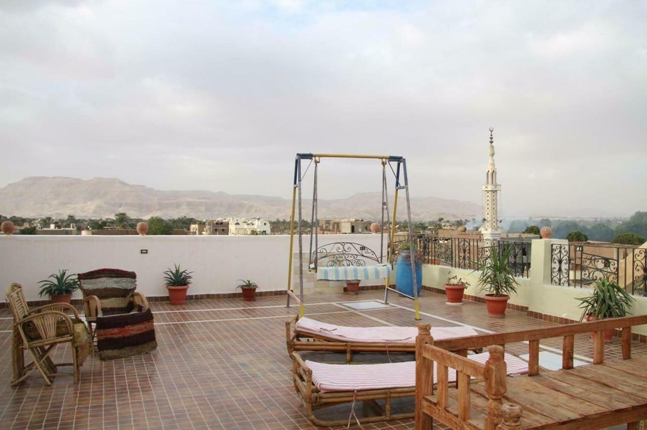 Hotel Harmonie Haus Luxor Exterior foto